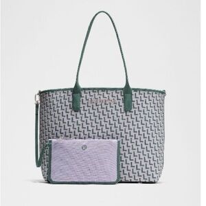 Classic Knit Tote Bag 18L